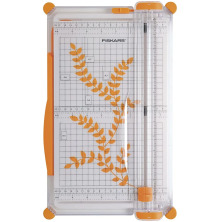 Fiskars SureCut Paper Trimmer A4 Wide Base